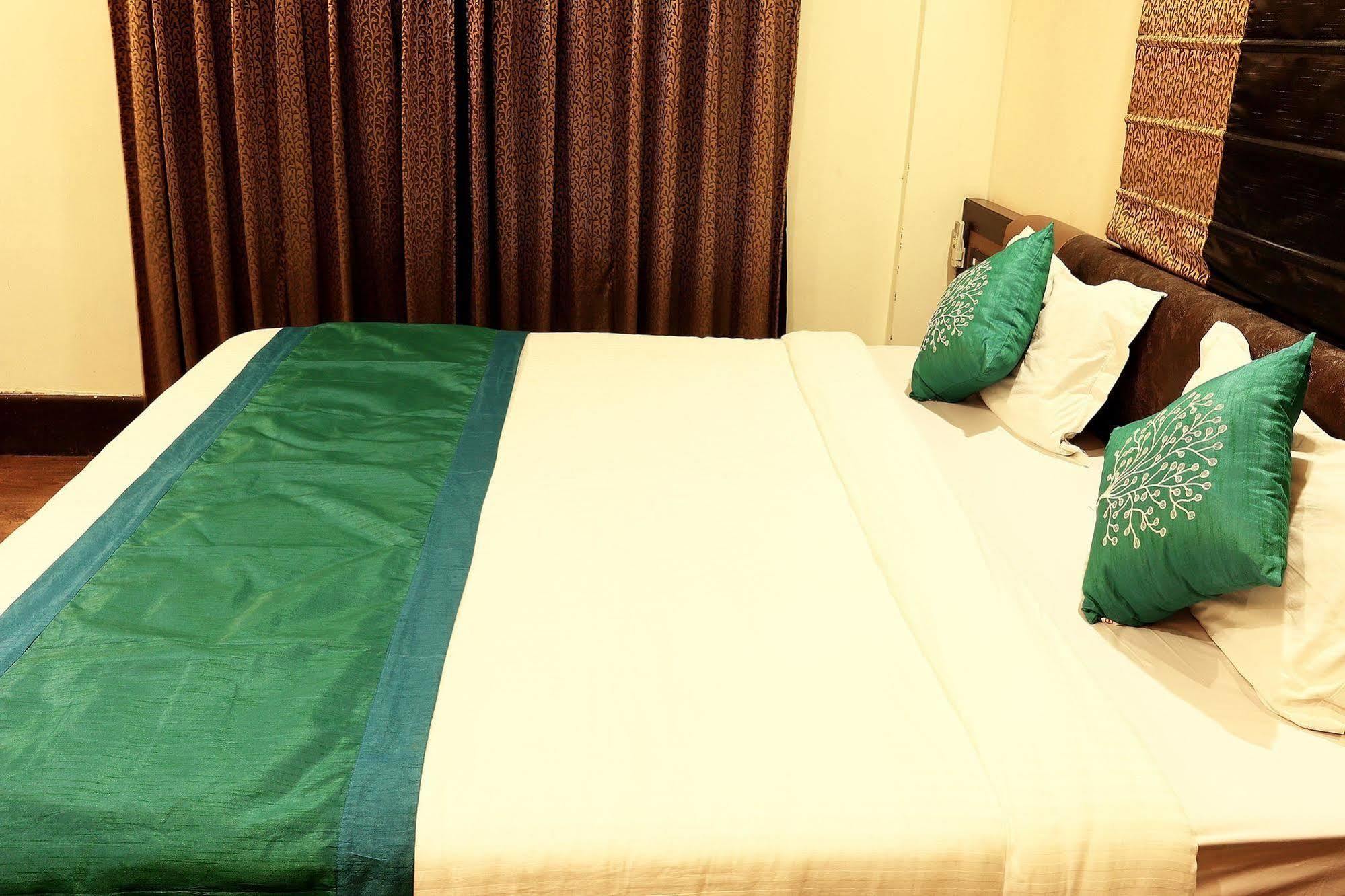 Tangerine Guest House Kalküta Dış mekan fotoğraf